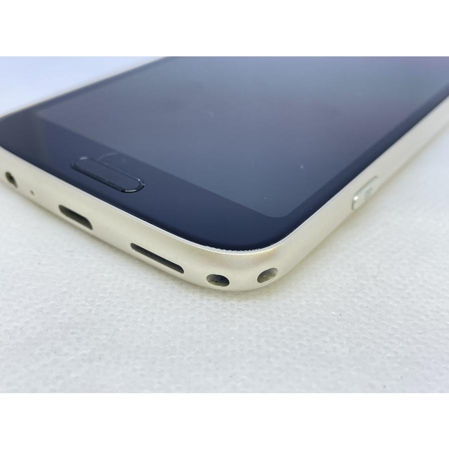 ☆送料無料☆良品☆docomo☆らくらくスマートフォン F-53E☆ゴールド
