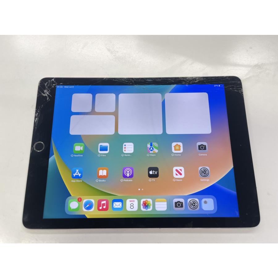 iPad 第5世代128gb SIMフリー docomo ※ほぼジャンク iPad Air(第5世代)（