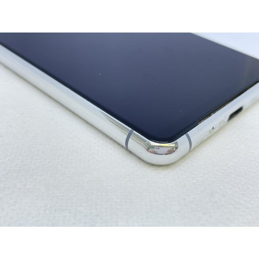 ☆送料無料☆良品☆docomo☆Xperia 5 II SO-52A☆シルバー