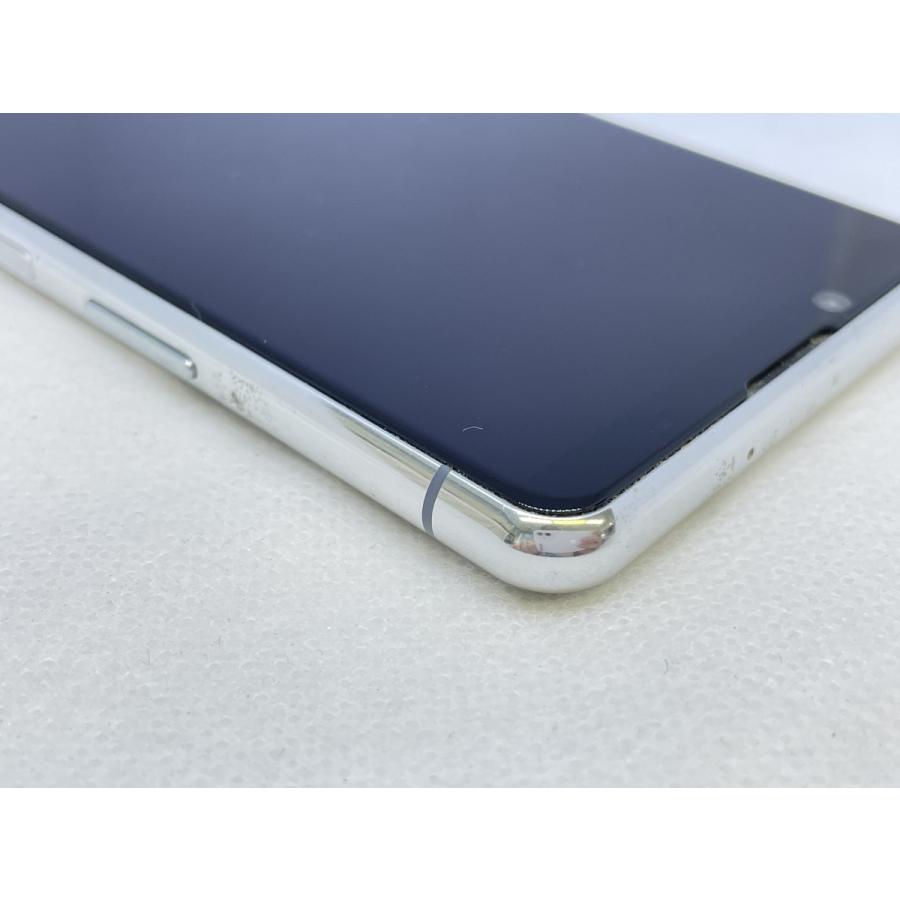 ☆送料無料☆良品☆docomo☆Xperia 5 II SO-52A☆シルバー