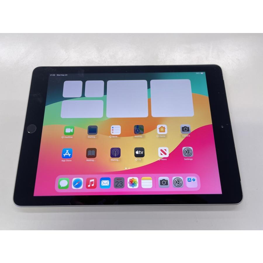 ☆送料無料☆良品☆au☆iPad 第6世代 Wi-Fi+Cellular 32GB☆グレイ