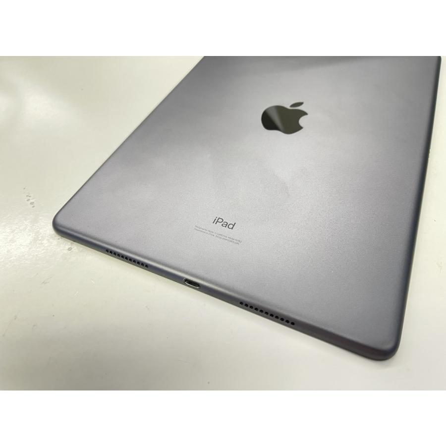 【ジャンク品】iPad Air 第三世代 ＆ipad(世代不明) ☆送料無料☆ジャンク☆WiFi☆iPad Air 第3世代 256GB☆グレイ