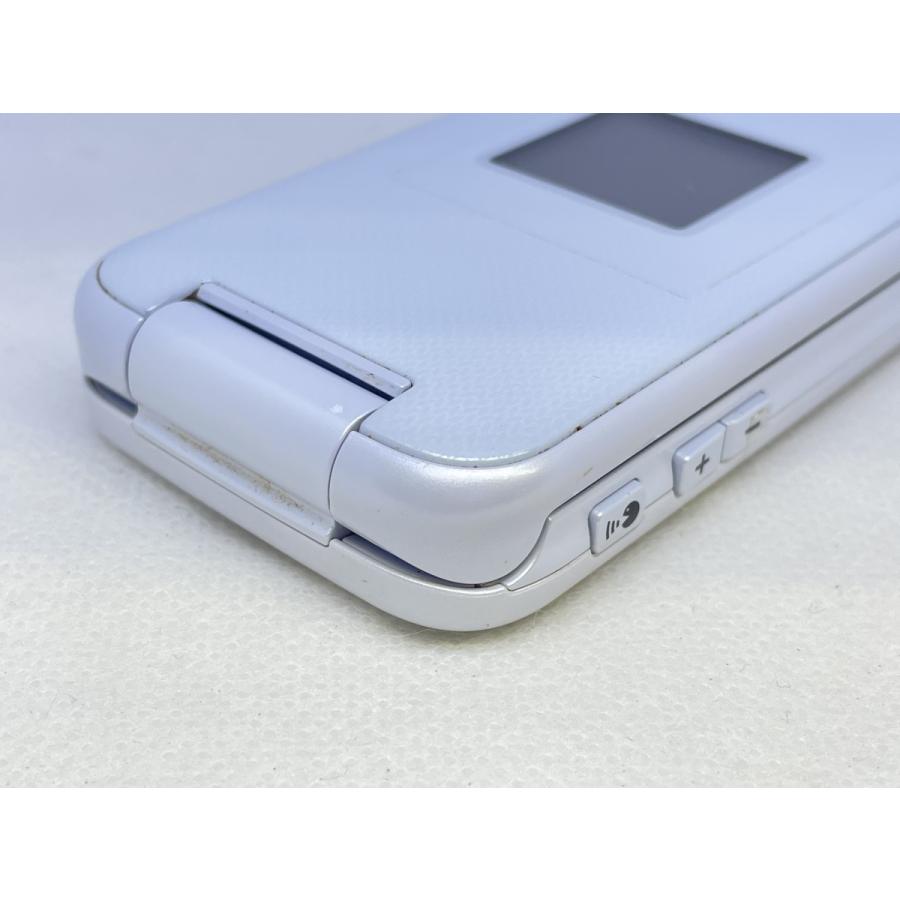 ☆送料無料☆docomo☆らくらくホン F-01M☆ホワイト☆0080290002244