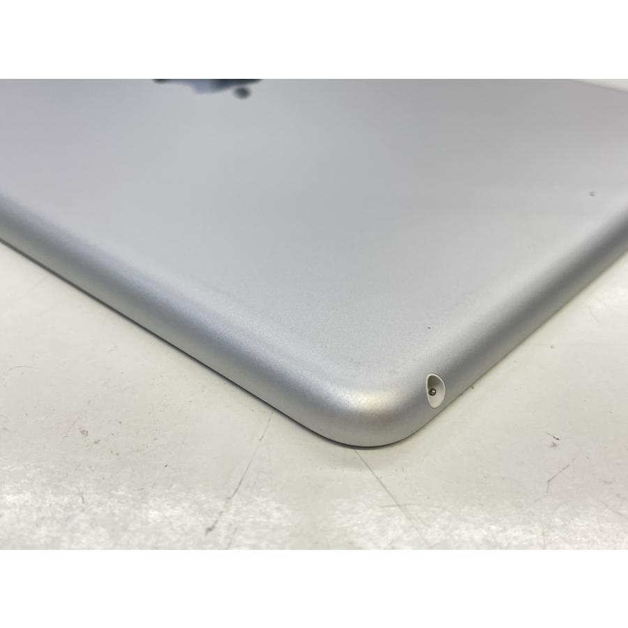 ☆送料無料☆美品☆WiFi☆iPad 第9世代 64GB☆シルバー☆0080290002861