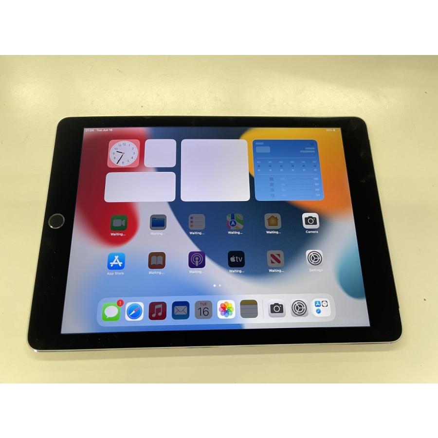 iPad Air2 Wi-Fi+ セルラー(au) スペースグレイ32 GB Apple iPad Air