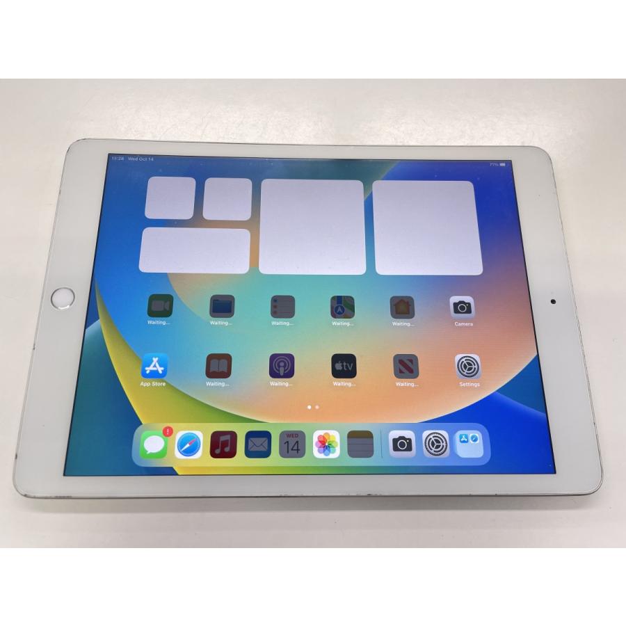 ☆送料無料☆ジャンク☆docomo☆iPad 第8世代 Wi-Fi+Cellular 128GB