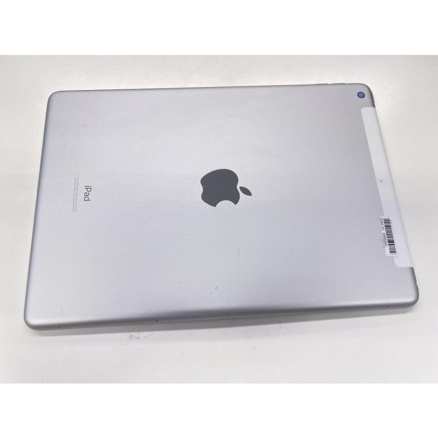 ☆送料無料☆ジャンク☆docomo☆iPad 第8世代 Wi-Fi+Cellular 128GB
