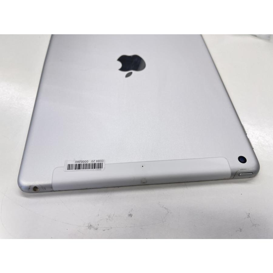 ☆送料無料☆ジャンク☆docomo☆iPad 第8世代 Wi-Fi+Cellular 128GB