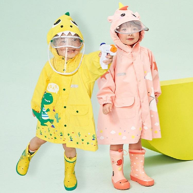 子供用 レインコート キッズ 女の子 男の子 バイザー付き Raincoat カッパ リュック 雨具 携帯ポーチ付き 95 Off
