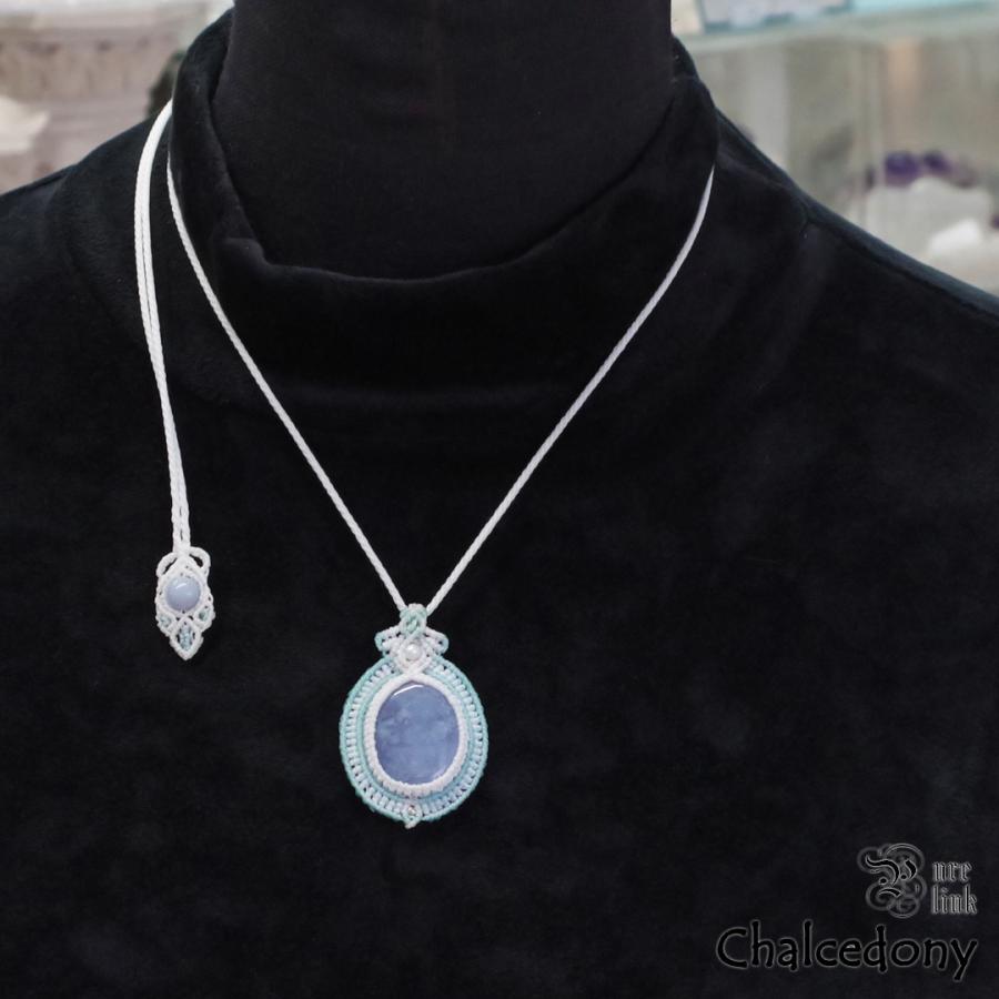 癒しのブルー『ブルーカルセドニー』マクラメ編トップネックレス : 魔