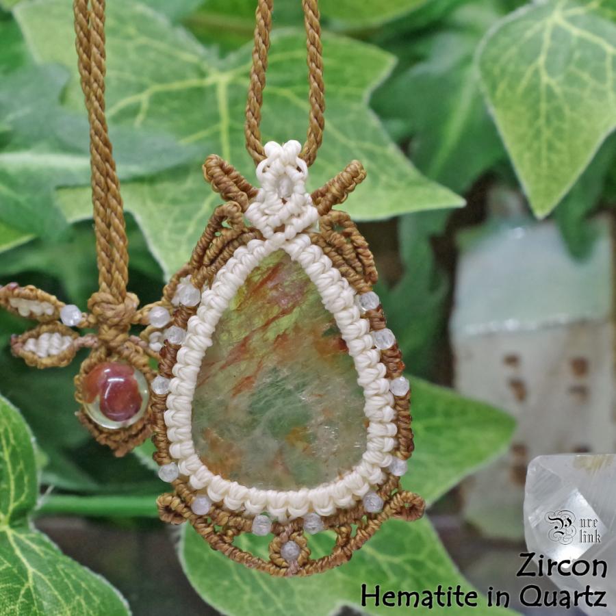 ヘマタイトインクォーツのマクラメネックレス 力と勇気を与えてくれる『ヘマタイト イン クォーツ』マクラメ