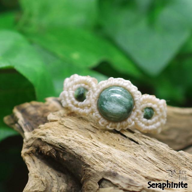 大天使の名を持つ緑魔石『セラフィナイト』マクラメ編みリング(指輪)8