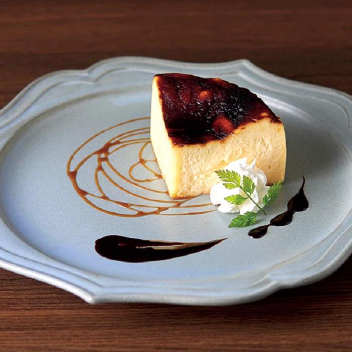 ベルリーベ 濃厚なめらかバスクチーズケーキ 4個 冷凍送料無料 | 