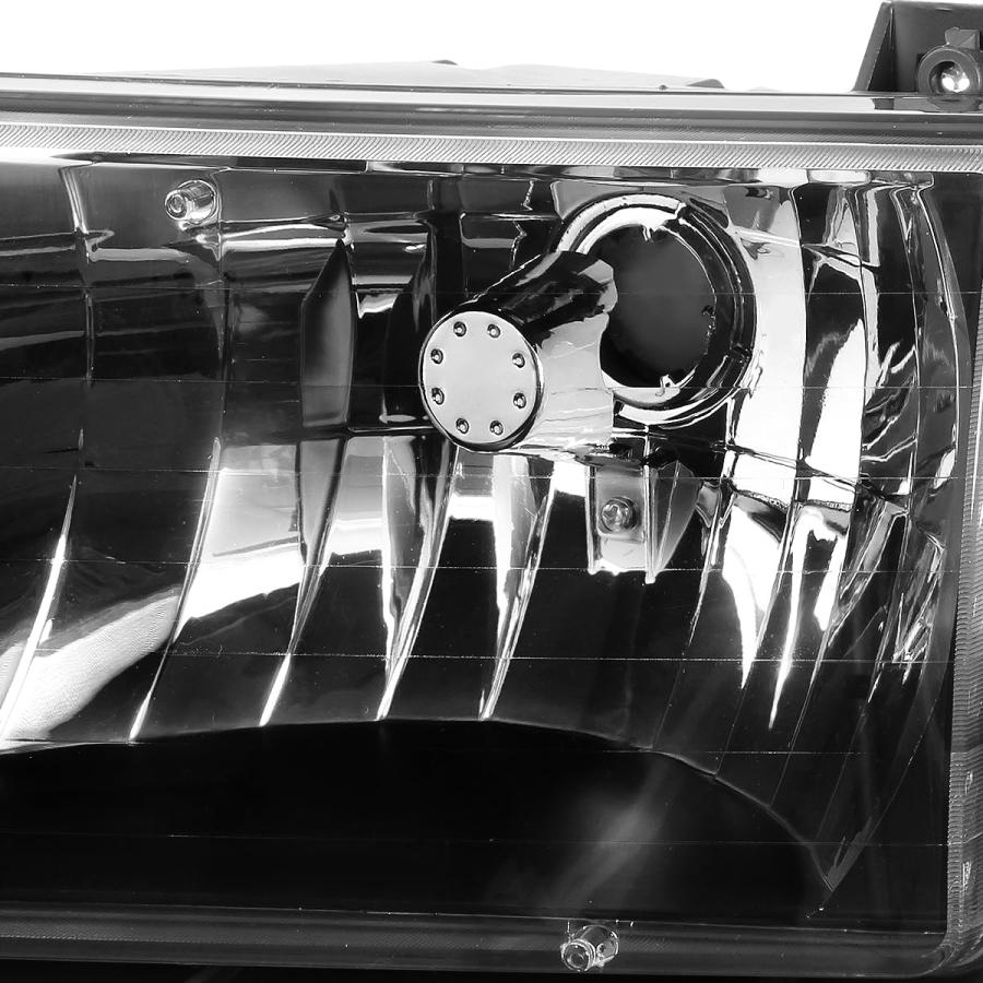 【並行輸入品】Pair of Factory Style Headlight Assembly+Bumper Lamp Compatibleの画像