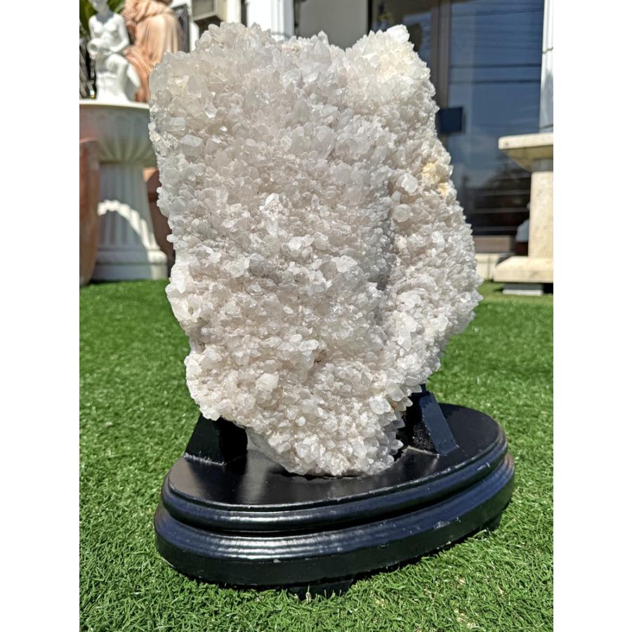 天然 水晶 クラスター 原石 台座付き H48cm 送料無料 パワーストーン クリスタルクォーツ 鉱物 特大 塊 天然石 オブジェ 置物 白 ホワイトの画像