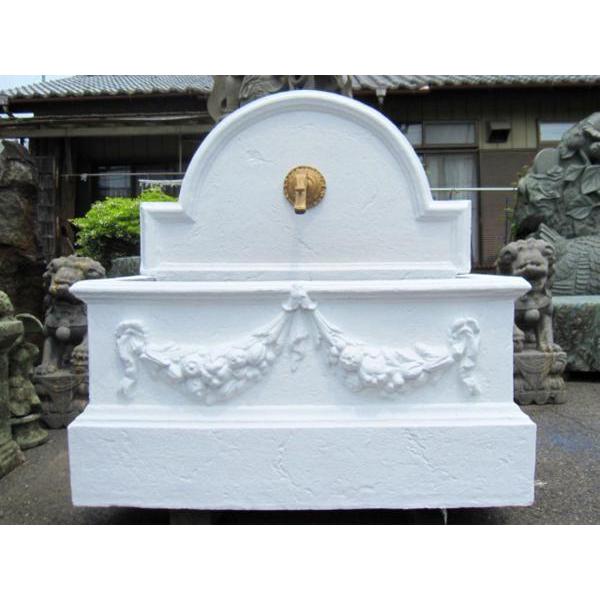 壁泉　フラワーリースファウンテン　循環ポンプ付　１台限定　展示品　噴水