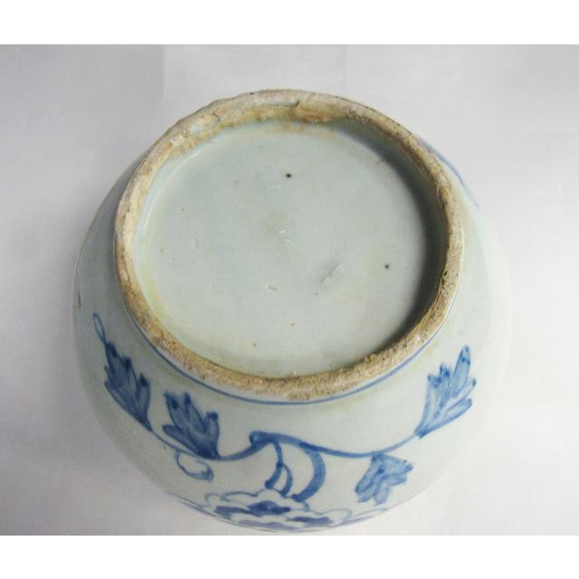 李朝 青花 菊花文壺 古美術 朝鮮 高さ10cm 韓国 染付 小壺 美品 陶磁器 インテリア 美術品 花生 コレクション 装飾品 置物 花入れの画像