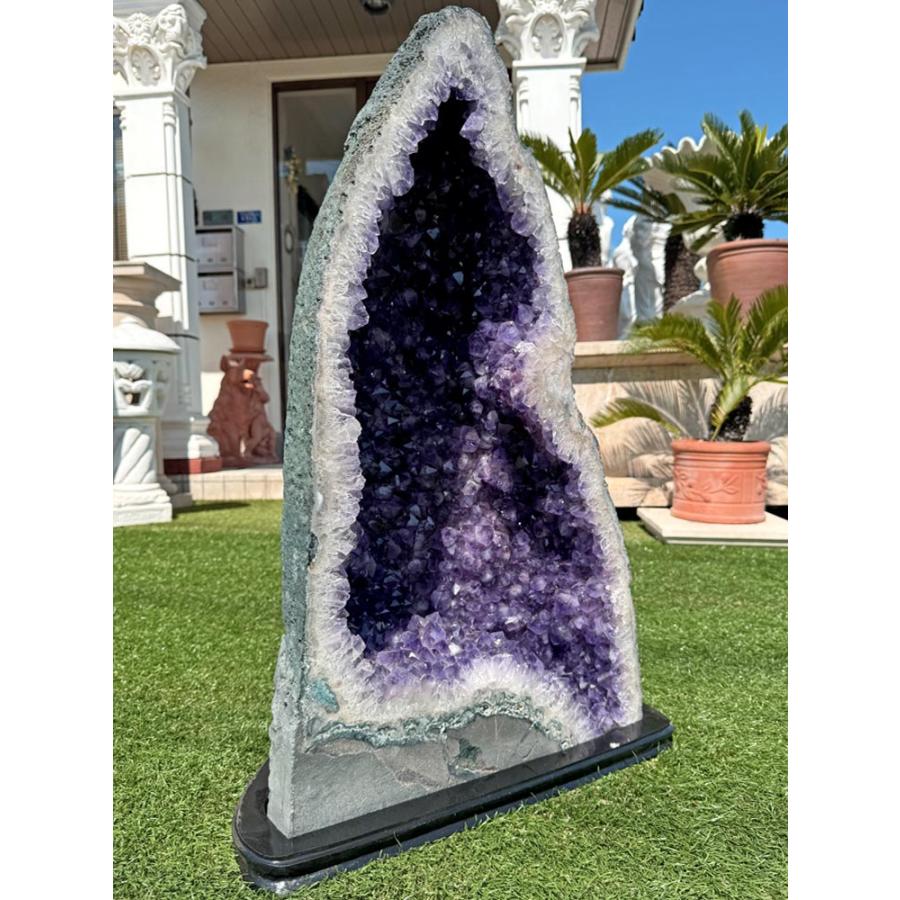 色濃い　超大高品質アメジストドームミニクラスター　台座込　送料無料 高品質アメジストドームミニクラスター共生タイプ希少品台座込送料無料