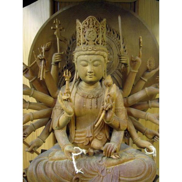 仏像 普賢延命菩薩 厨子入り 全高1m8cm 檜木地仕上 木彫り 彫刻 延命長寿 仏像販売 伝統工芸 仏教アート 木製仏像 精巧な彫刻の画像
