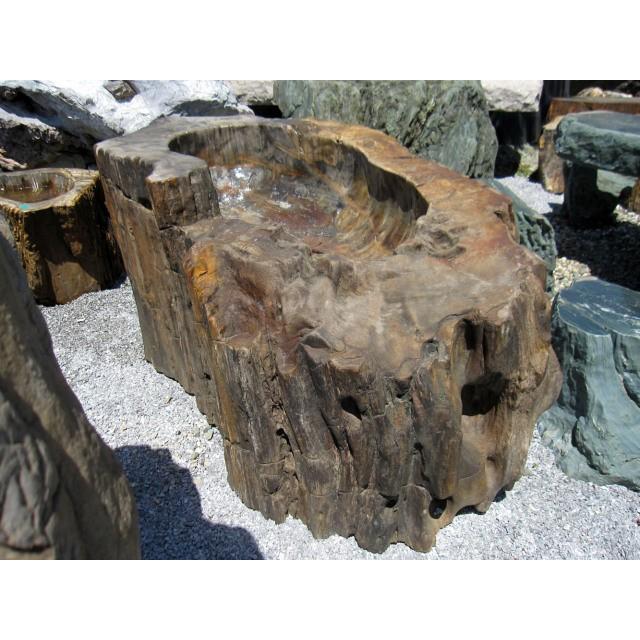 木化石 つくばい 水鉢 庭石 珪化木 蹲 景石 天然石 手水鉢 和風 庭園
