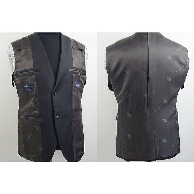 【YA体】【AB体】【秋冬春】【Ermenegildo Zegna  ゼニア〜TRAVELLER】スタイリッシュタイプ（ワンタック） 2Bシングルスーツ/チャコールグレー無地の画像