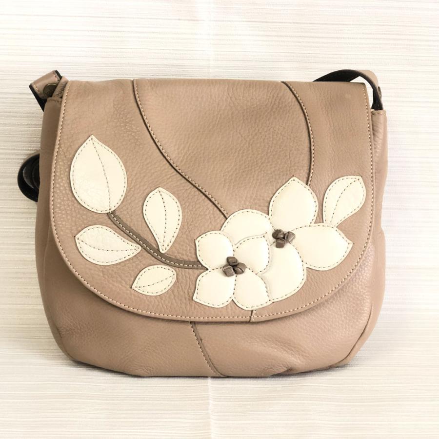 SALE！！！未使用 IBIZA イビサ レザー 花デザイン ベージュ  