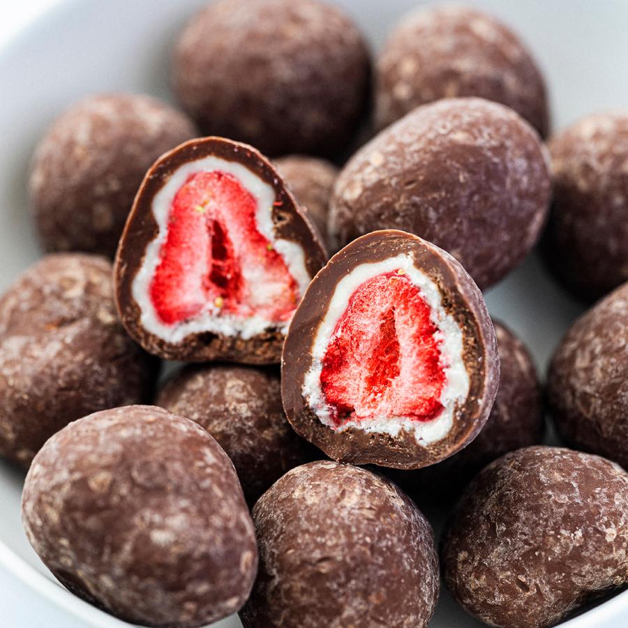 ミルクフリーズドライ苺チョコ 300g : マシューのチョコレート - 通販