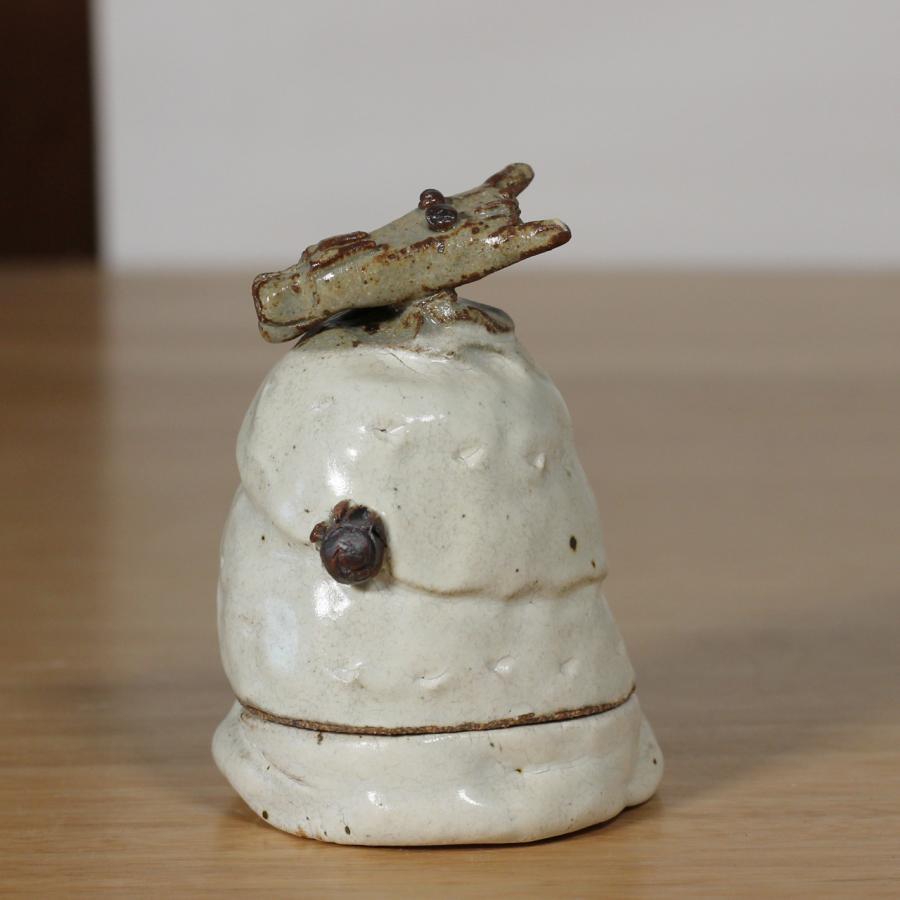 □陶器 干支 辰（たつ）□和食器 陶芸 美濃焼 陶器 粉引き 父に日 母の