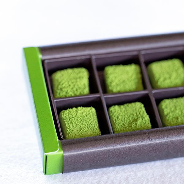 抹茶生チョコレート 1箱8個入　お中元 プレゼント お菓子 スイーツ 贈り物 ギフト お取り寄せ お土産 帰省土産 クリスマス |  | 01