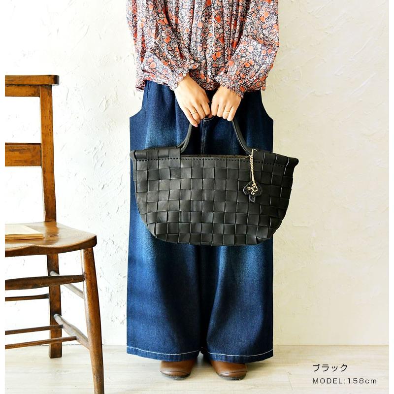 【極美品】Robitaメッシュレザー トートバッグ ハンドバッグ 黒　チャーム付 アニャムニャ ロビタ トートバッグ レディース robita ロビータ