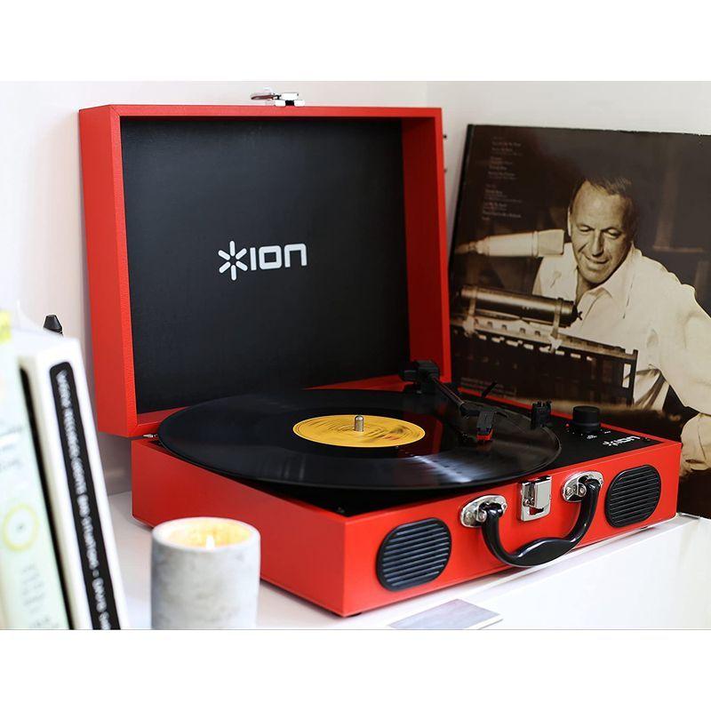 ION Audioポータブルレコードプレーヤー スーツケース型 スピーカー内蔵持ち運び 電池でも稼働 Vinyl Transport 赤 Audioポータブルレコードプレーヤー スーツケース型 スピーカー内蔵持ち運び 電池でも稼働 Vinyl Transport 赤