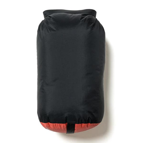 ナンガ COMPRESSION BAG M / コンプレッションバッグ M BLK アウトドア収納バッグ 4938101052863