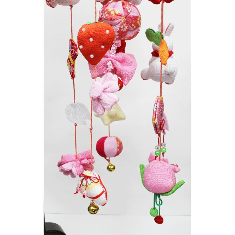 つまみ細工 うさぎの吊るし雛 ピンク金蘭生地⑧と吊るし雛小