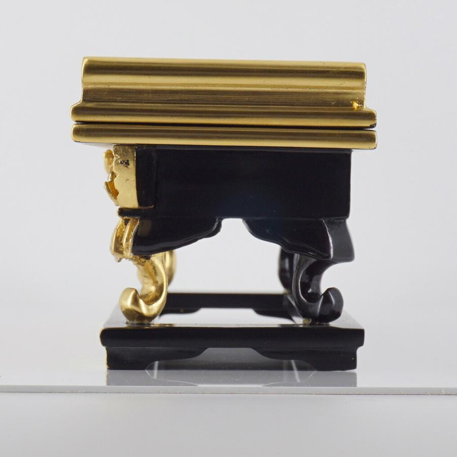 純金上前彫前卓 東 8寸 高7.8総巾24.3奥8.6cm : 仏壇・仏具の