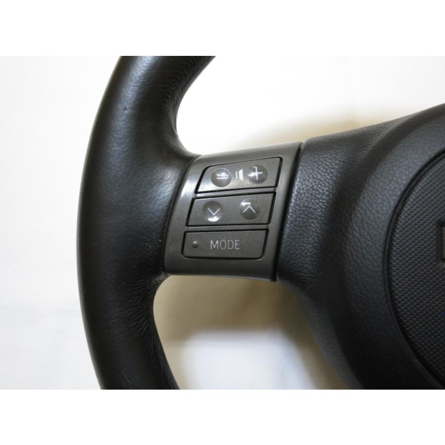 ウェイク LA700S LA710S モモ momo 革 ステアリング ハンドル エア