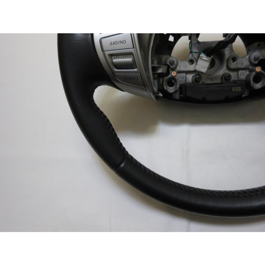 エクストレイル T32 NT32 HT32 HNT32 革 ステアリング ハンドル