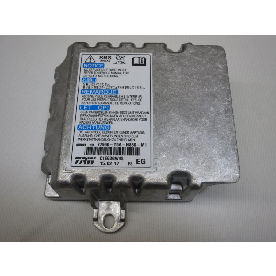 フィット GK3 GK4 GK5 GK6 GP5 GP6 エアバック エアバッグ エアー 