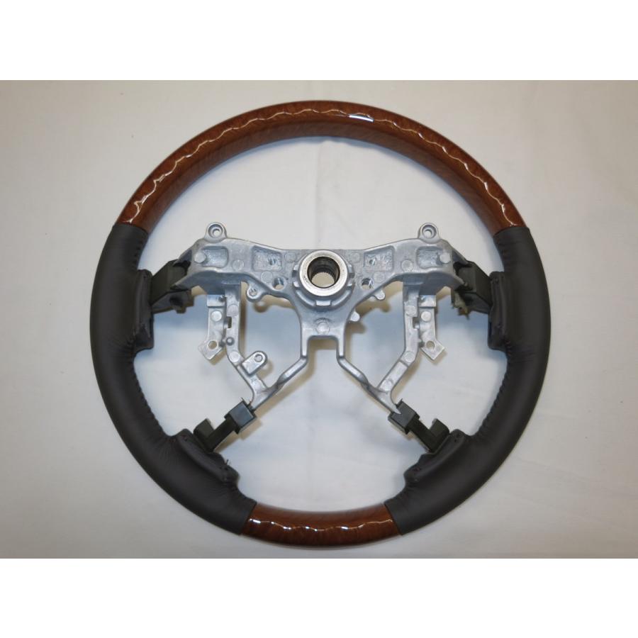 新品!ランクル 200系 中期 純正 ウッド ステアリング ハンドル (ライト