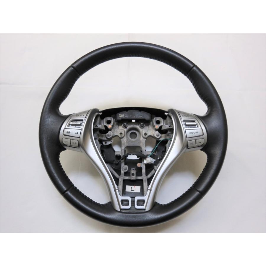 ブレイズ　ステアリング　ハンドル ZC32S【ステアリングハンドル】48110-72LF1-JZR スイッチ付 H28 スズキ