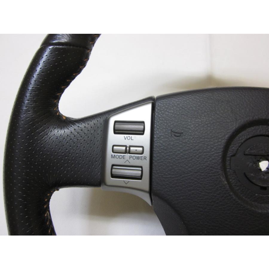 スカイライン純正スポーツステアリング Mカラー付き スカイライン純正スポーツステアリング Mカラー付き Yahoo