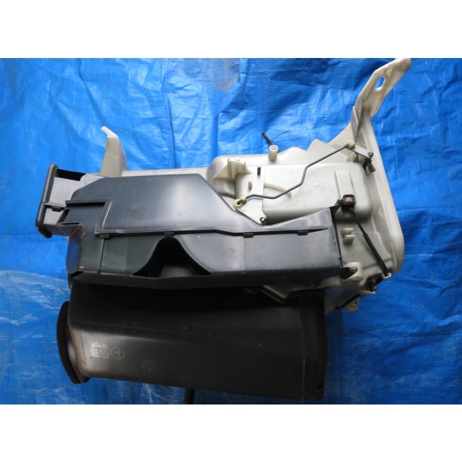 トヨタ ランドクルーザー HDJ81V クォータベンチレーション ルーバ LH