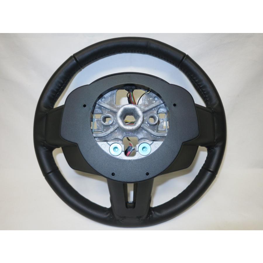 【美品】Mustangバイク用シート アメリカ製2019年〜24年モデル ボルト 美品】Mustangバイク用シート アメリカ製2019年〜24年モデル ボルト
