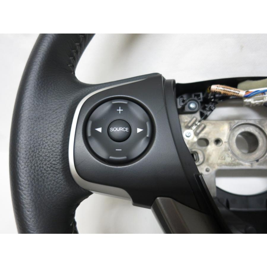 美品! パドル付!ステップワゴン スパーダ RP3 純正 革 ステアリング  