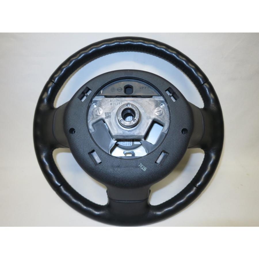 キューブ Z11 純正 革 ステアリング ハンドル エアバック エアーバック