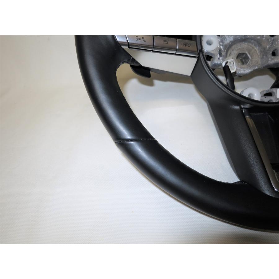 MAZDA MAZDA3 純正ハンドル　ハンドルヒーター付　未使用品 美品! ヒーター付! マツダ3 BPFP 純正 革 ステアリング ハンドル