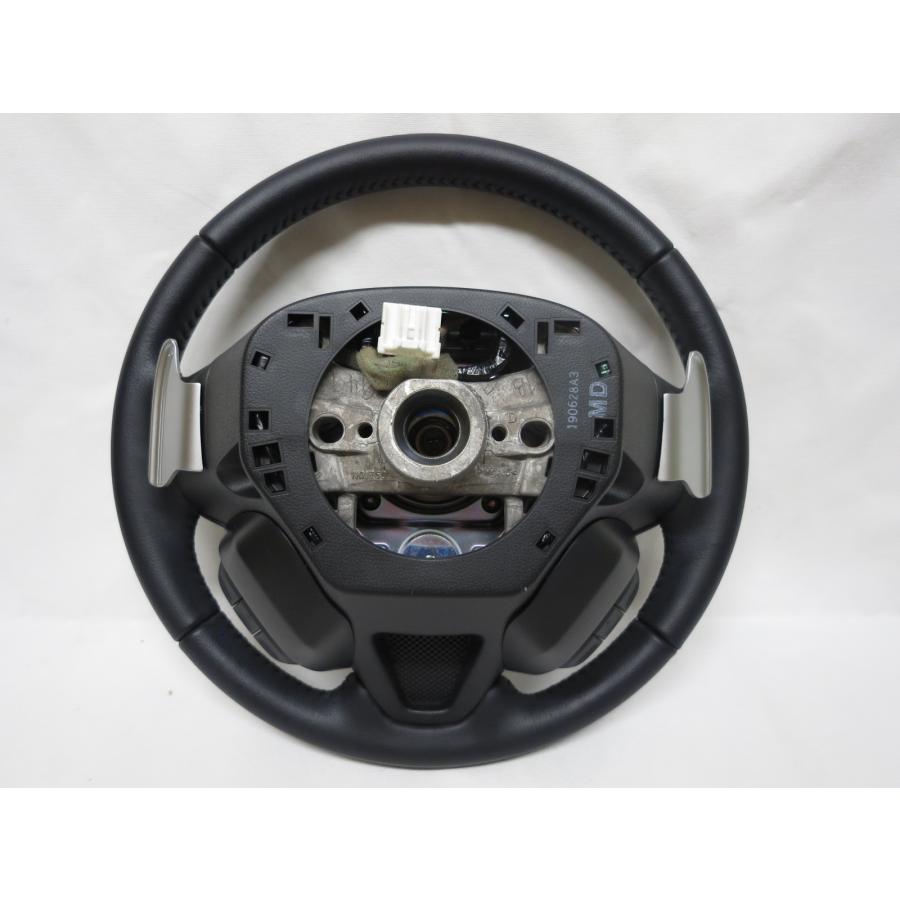 パジェロ　V7系　ハンドル　　ステアリングエアーバック パジェロ V73W V63W V65W V75W 純正 革 ステアリング 運転席