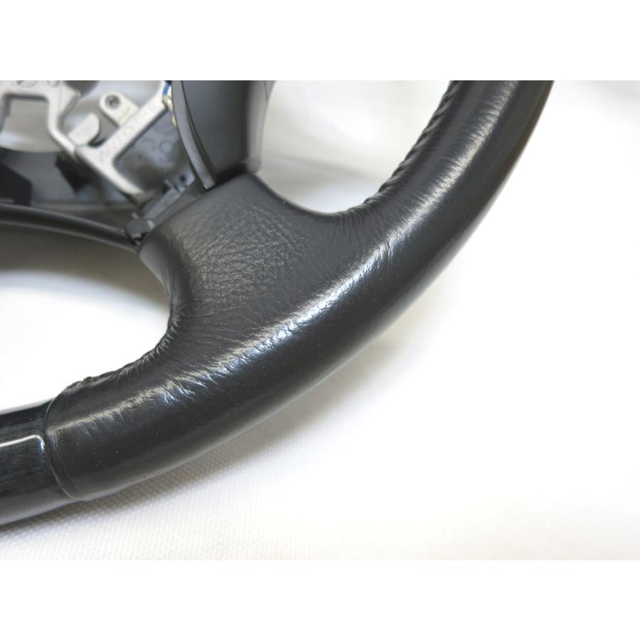 【新品】10系アルファード用【格安】ウッドコンビ　ハンドル　ステアリング　 アルファード 10系 2002(H14).5 - 2008(H20).5 ステアリング 黄木目