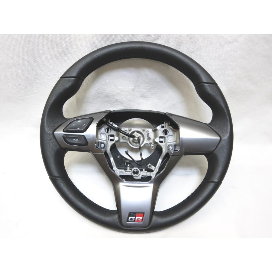 GRコペン純正MOMO スポーツステアリング ブラック/シルバー取り外し品
