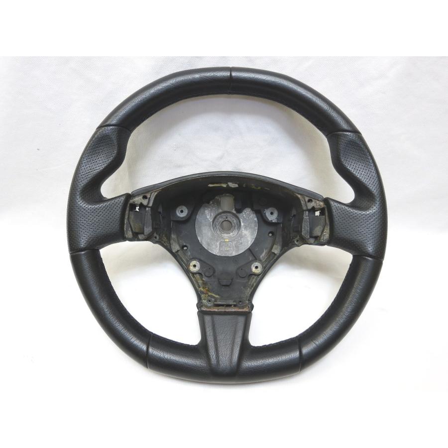 MOMOハンドル 美品! マセラティ グラントゥーリズモ MGTS2 純正 革 MOMO モモ