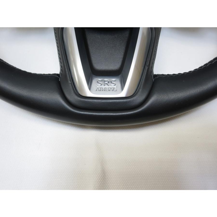 美品! ヒーター付! CX-8 CX8 KG2P KG5P 純正 革 ステアリング ハンドル